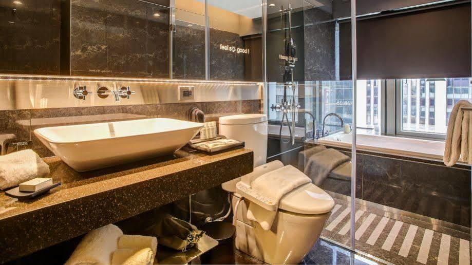 Check Inn Taipei Nanjing Exterior photo