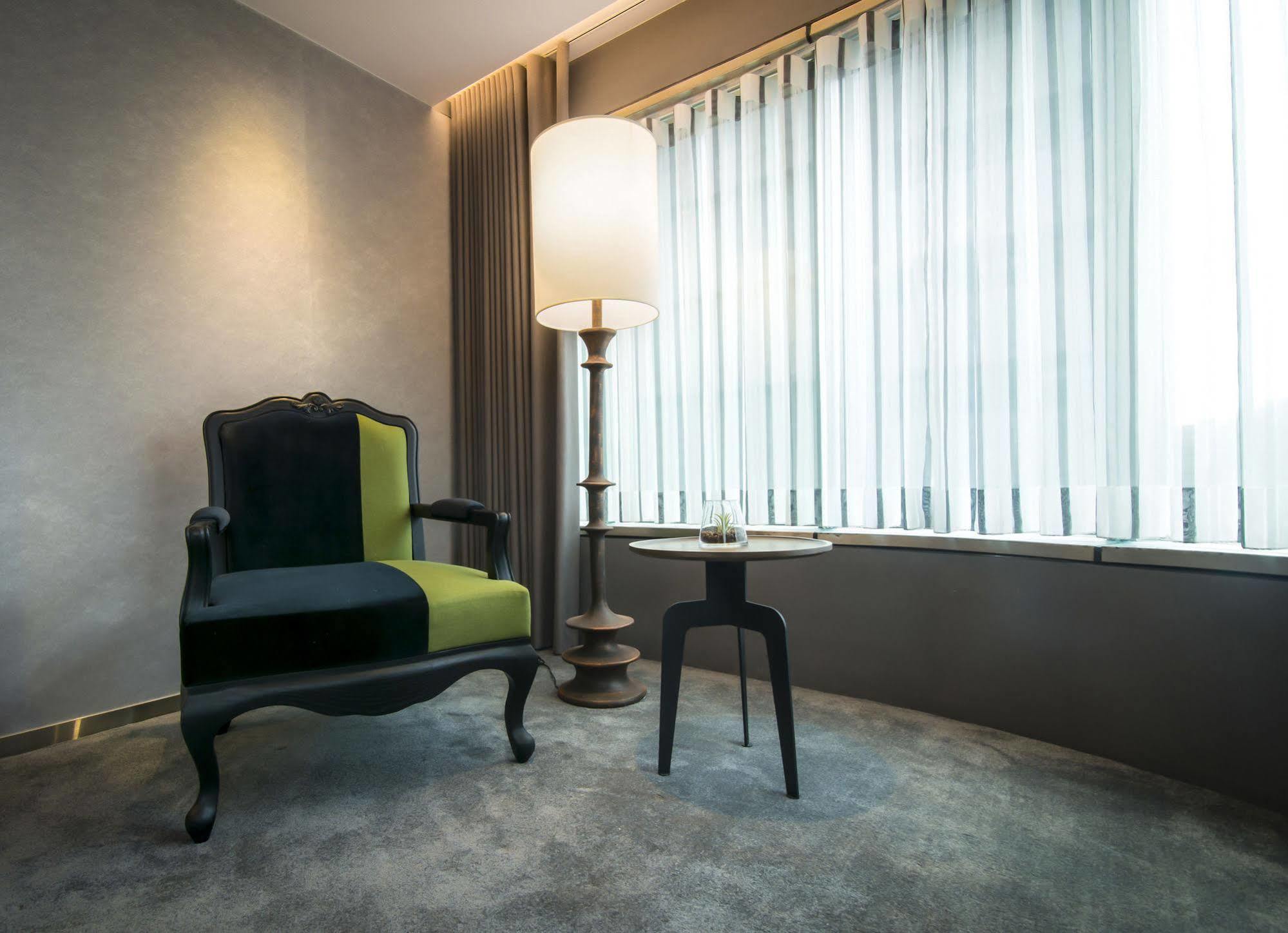 Check Inn Taipei Nanjing Exterior photo